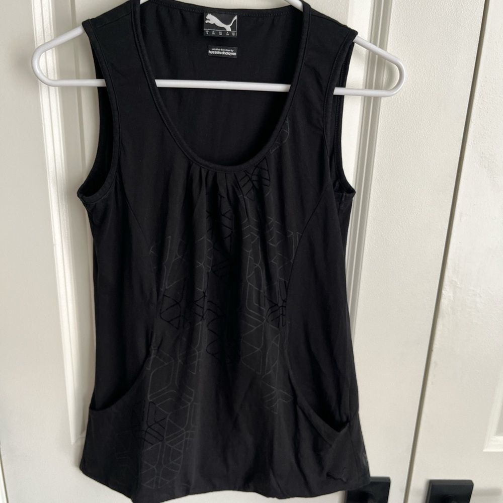 Puma Women’s Black Sleeveless Shirt with Pockets Size Small